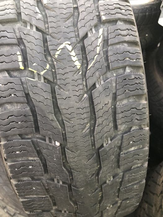 215/60/17C Nokian зимни гуми
