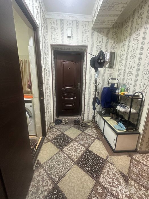 Квартира сотилади! Янгихаёт 7А 2/3/7 мебель техника бн срочно