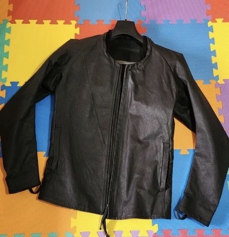 Vand geaca de piele naturala originala Vagabond