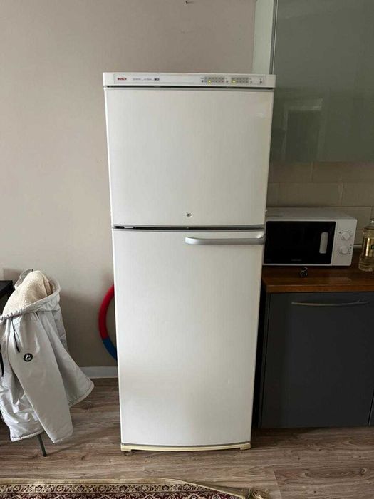 Б/у холодильник Bosch