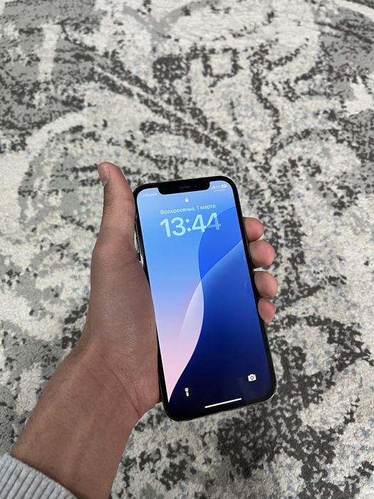 Iphone 12 pro sotiladi