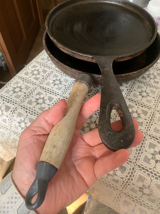 Чугунные сковородки