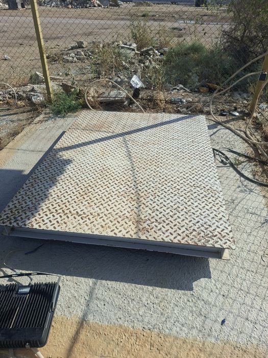 Весы  электронные