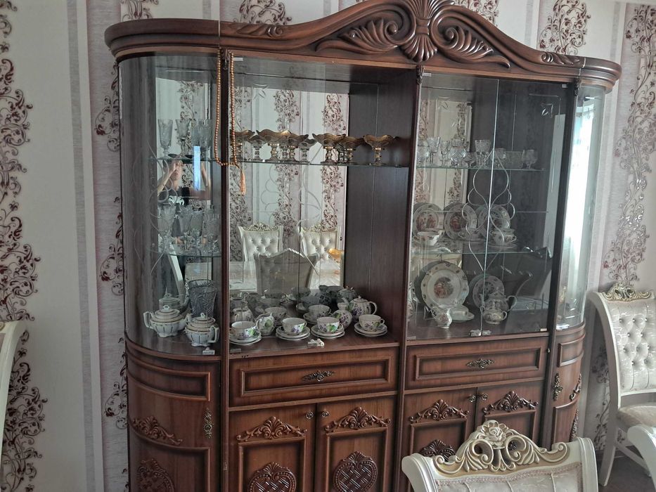 Шкаф,Горка Holati yaxshi