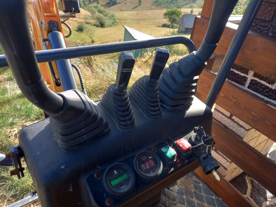 Mini excavator macao stx11