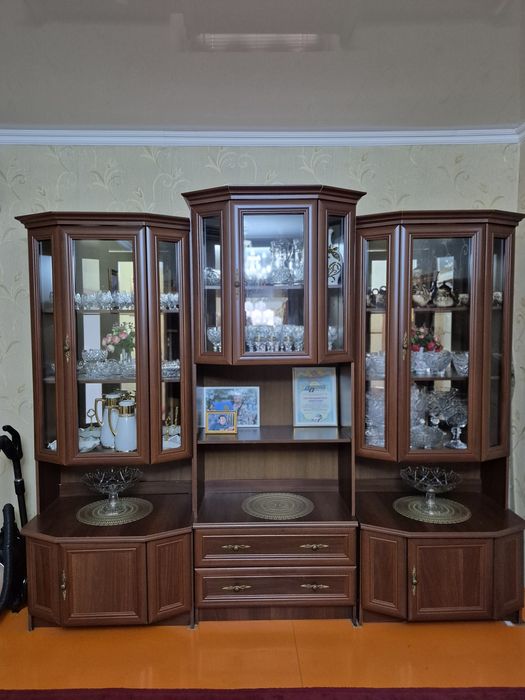 Стенка в идеальном состояние