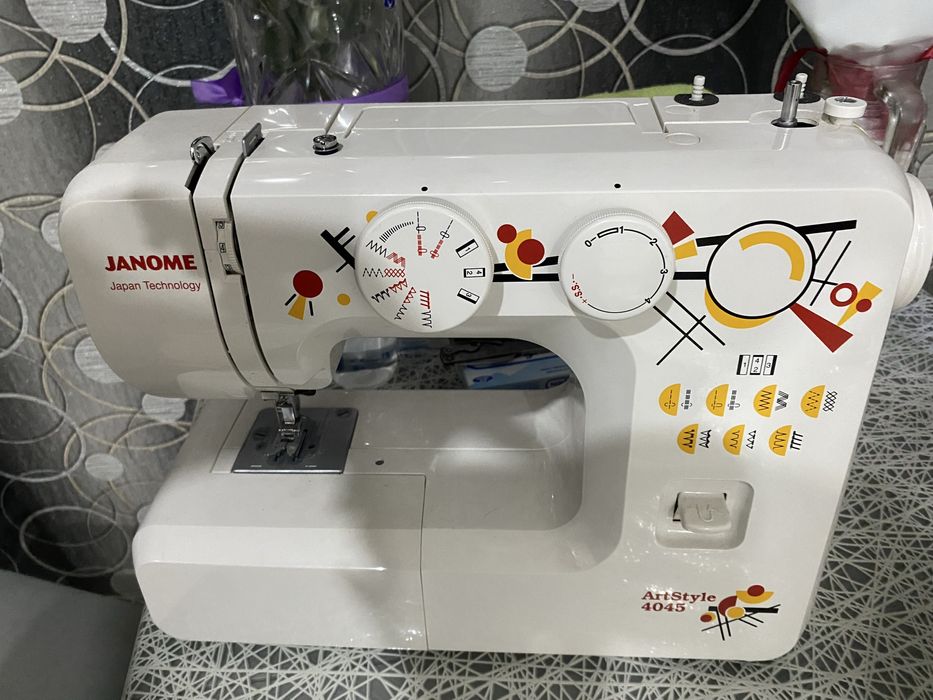 Швейная машинка