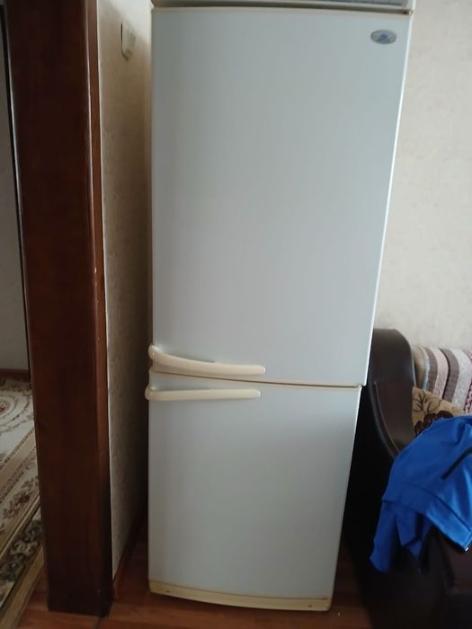 Продам Холодильник б/у