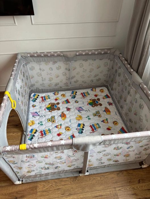 Țarc de joaca premium si salteluță 127x127x68