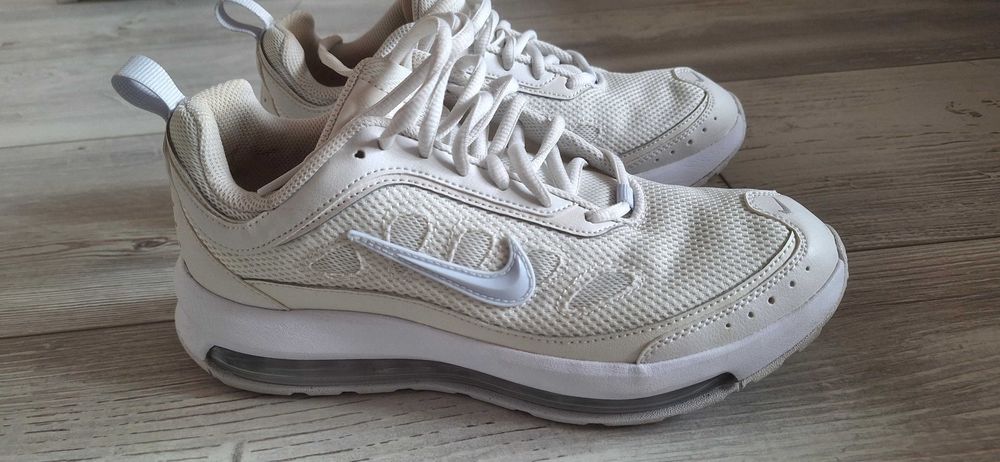 Дамски маратонки Nike