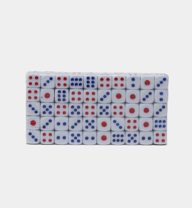 Кубики / зарики игральные для настольных игр комплект 100 штук