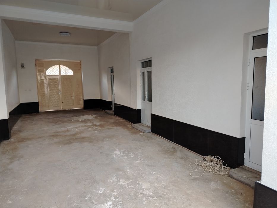 Ховли сотилади Околтинда Муканна кучаси 3,5 сутих