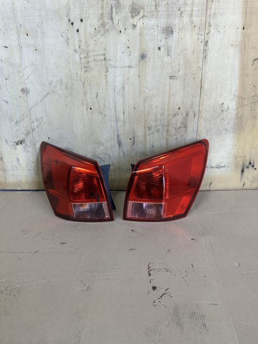 Задние фонари Nissan Qashqai J10