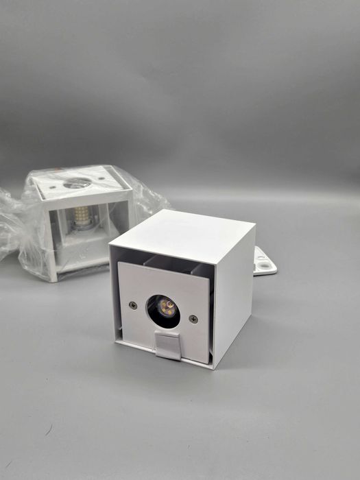 Комплект от 2 алуминиеви фасадни LED лампи IP65, 10x10x10см