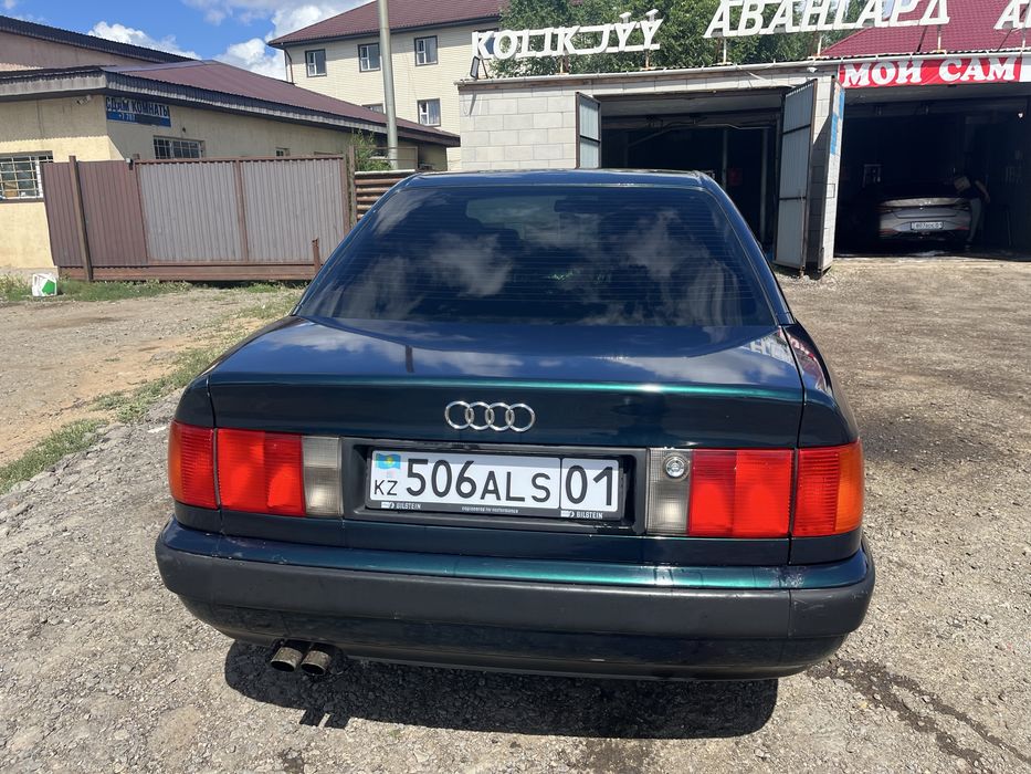 Продав ауди 100с4 1993г