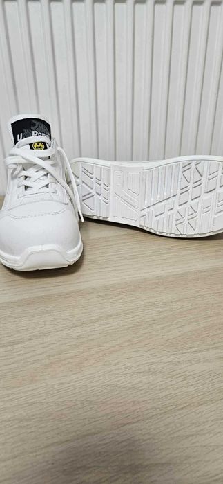 Adidasi U-POWER Blink Noi