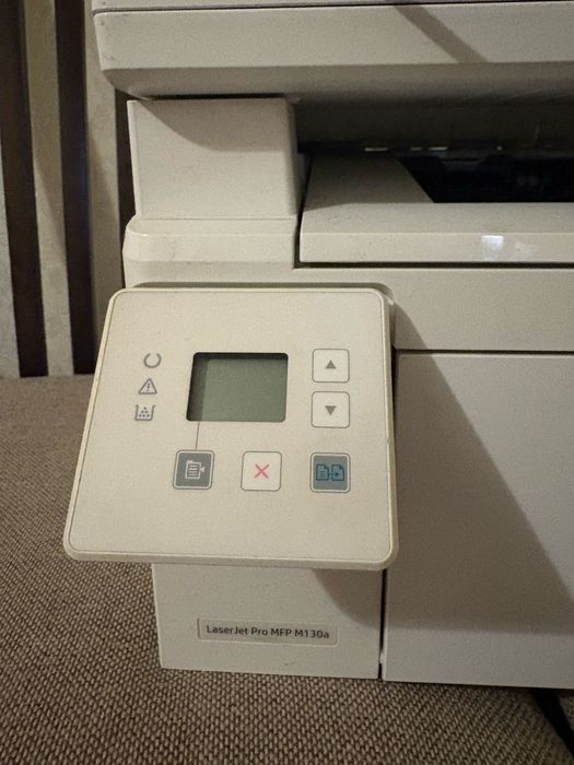 Продам принтер HP LaserJet Pro MFP M130а