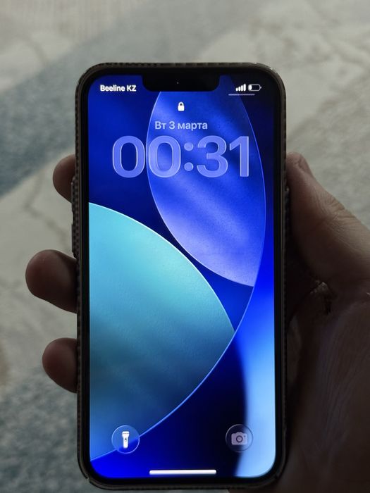 Продам айфон 13 128гб