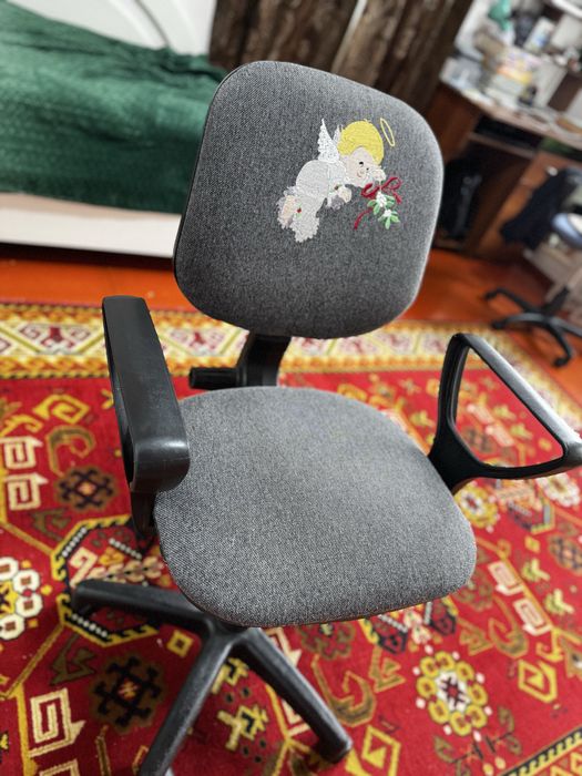 Продам кресло.