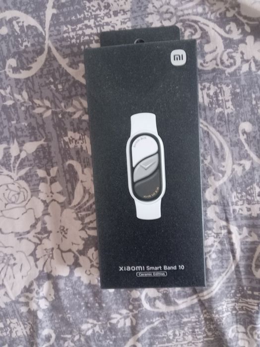 Продам Xiaomi Smart Band 10