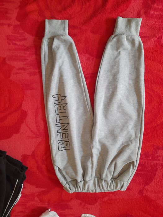 Отдам вещи детские