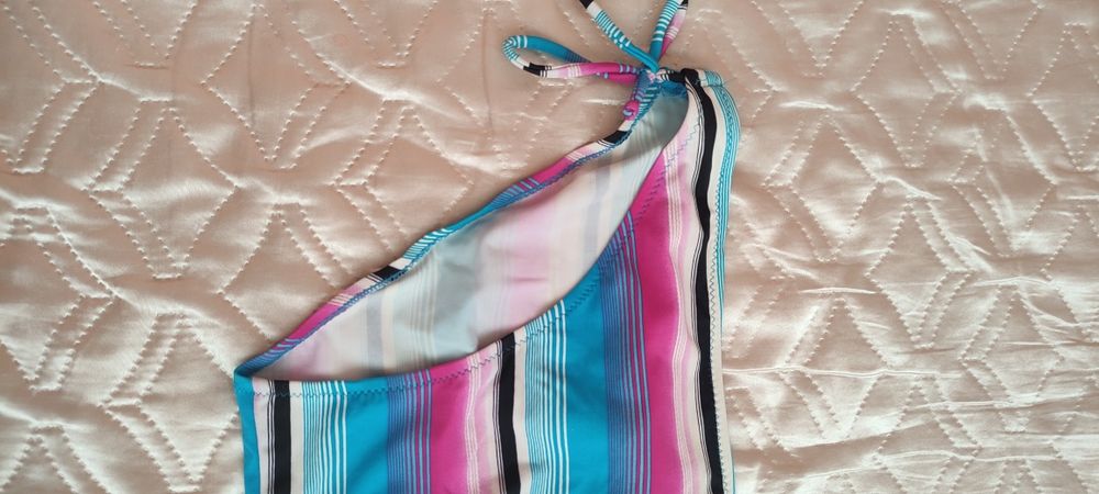 Лот бански костюми