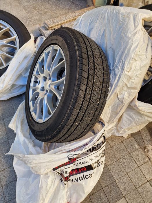 Set anvelope iarnă + jante aliaj ANZIO