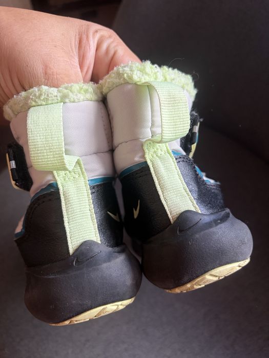 Детски зимни боти Nike