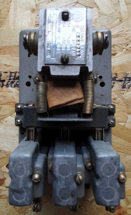 Контактор магнитный КМ-2