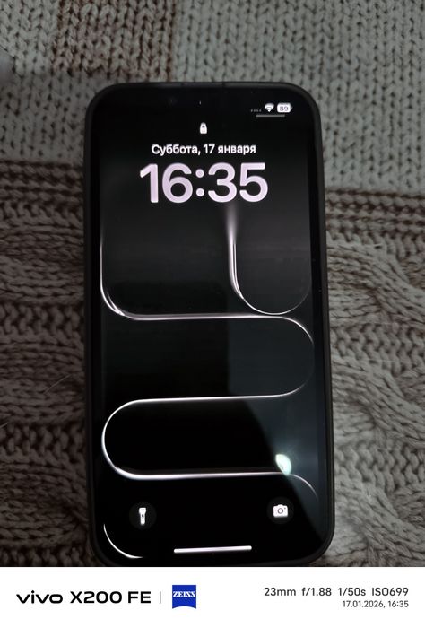 Продам Айфон 13 про