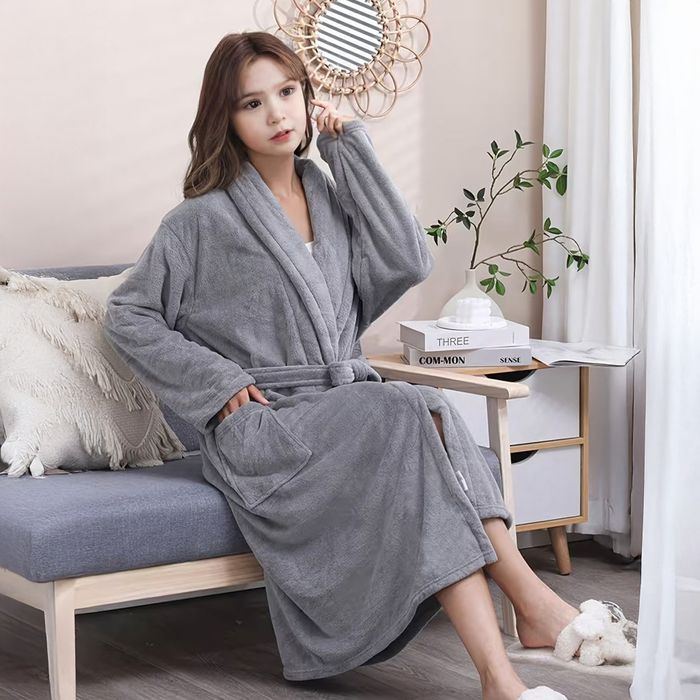 Дамски хотелски халат, класически, удобен, топъл, с връзки, мек, сив
