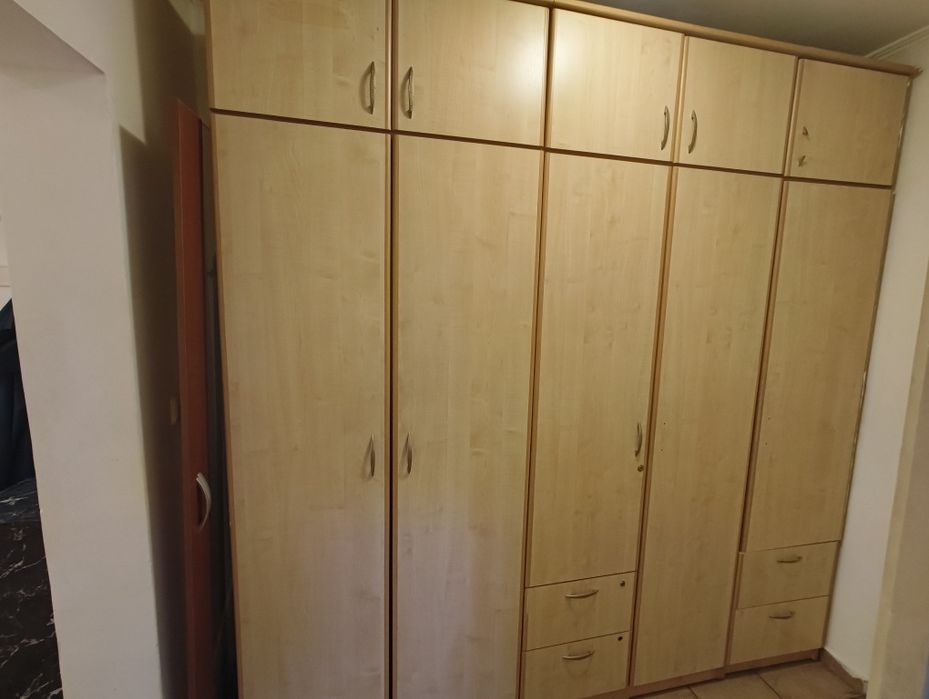Vand dulap f incapator