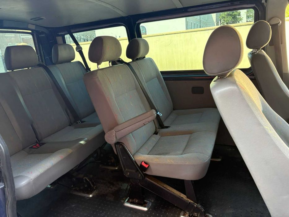 VW Transporter Multivan 2.5 TDi 136 Cp 2005 cu 7 locuri