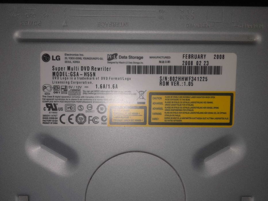 LG Super Multi DVD Rewriter Model GSA- H55N
