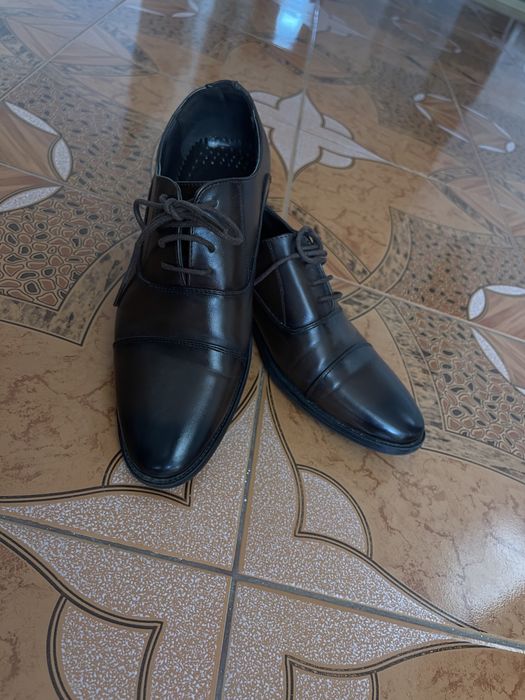 Pantofi de bărbați