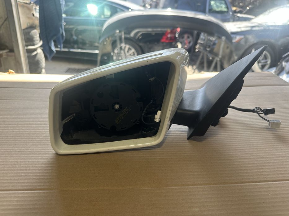 Mercedes C 204  ляво огледало