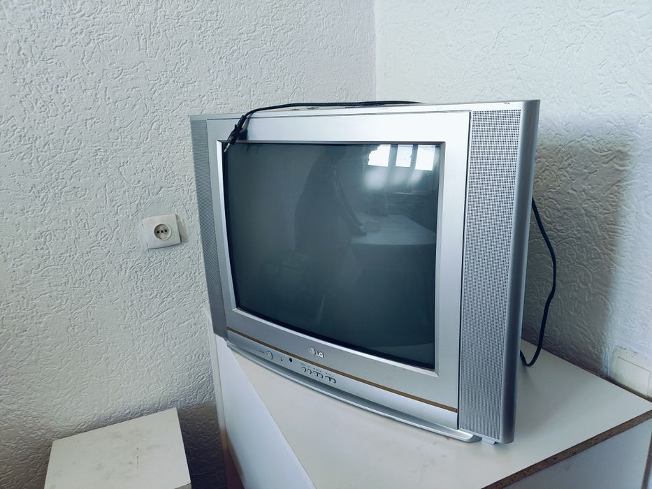 Телевизор LG телевизор