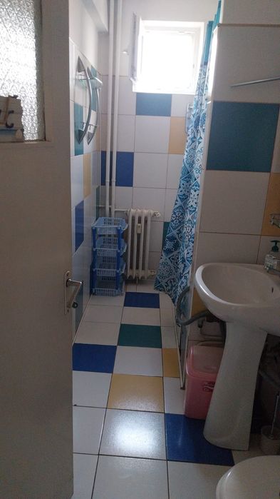 Apartment 3 camere de inchiriat direct de la propietar