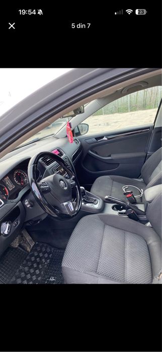 VOLKSWAGEN Jetta 2012 — imagine 4