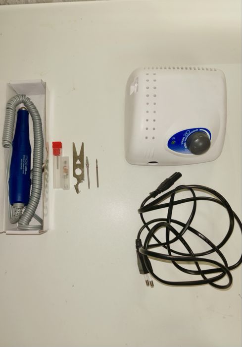 Машинка для маникюра STRONG 210