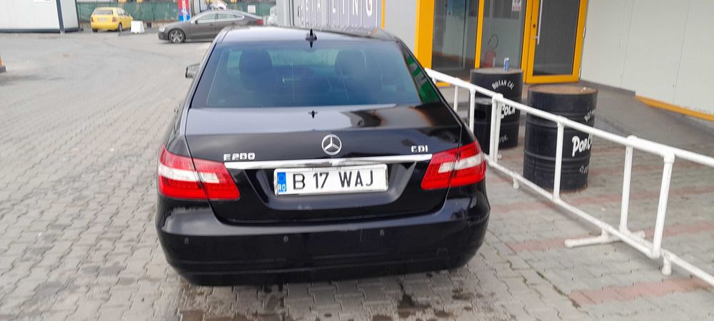 MERCEDES BENZ E200 CDI,norma EURO 5,fabricatie 2012