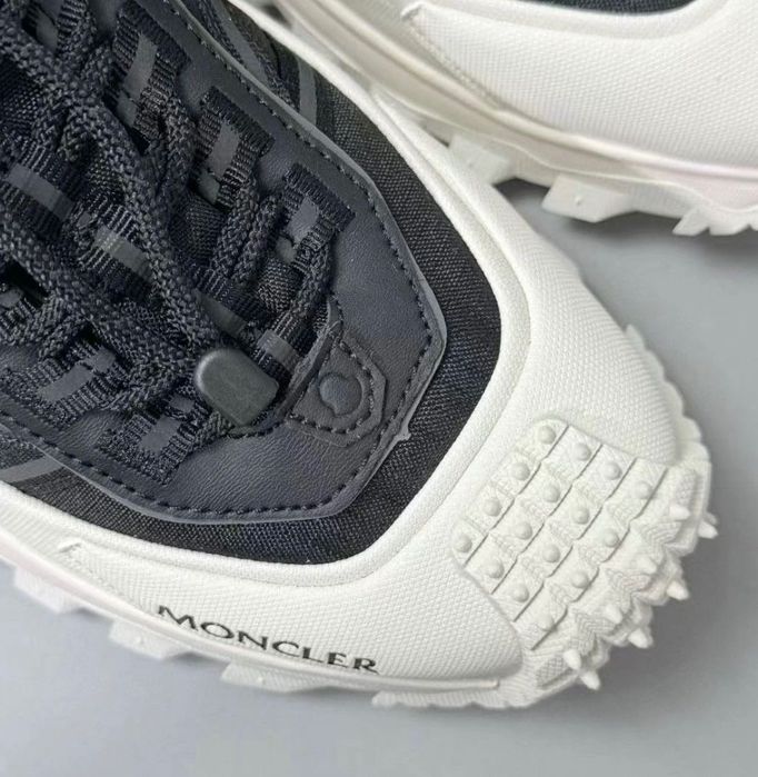 Moncler TrailGrip GTX