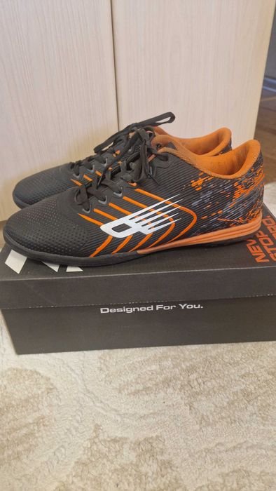 Кроссовки для футбола