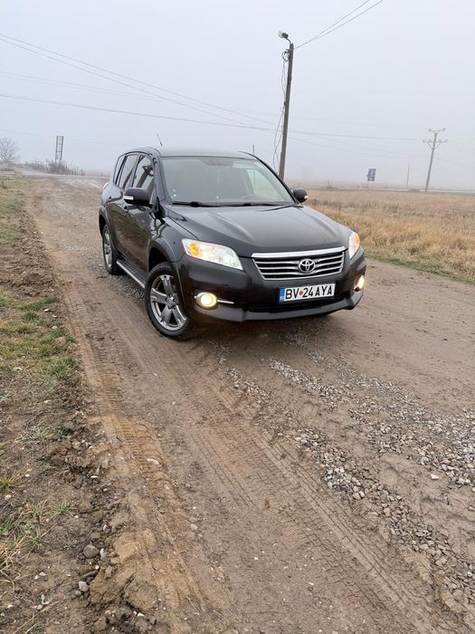 Toyota RAV 4!!!!!