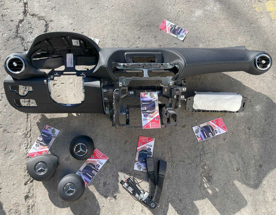 Mercedes Benz AMG GT R190 - kit airbag - plansa de bord - modul SRS