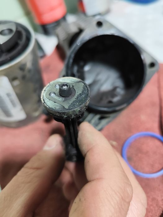 Compresor perne VW Touareg Porsche Cayenne Macan Panamera - reparatii