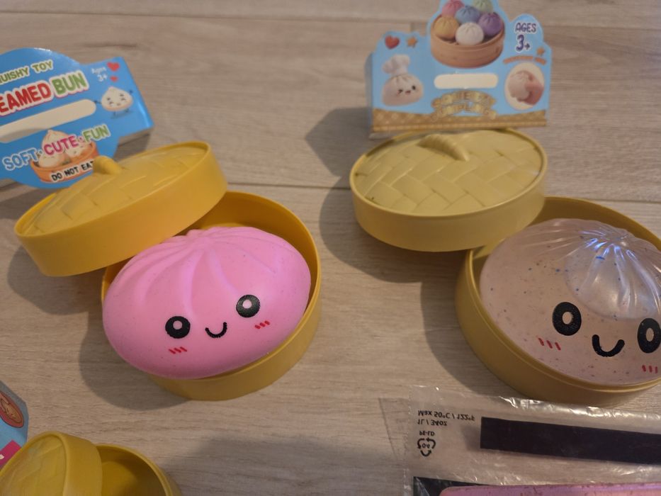 Dumpling Butter Squishy Nido Cube Strawberry