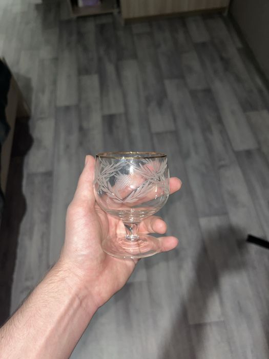 Графин с фужерами