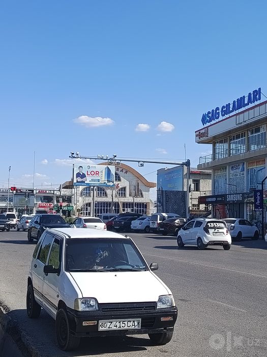 Holati zoʻr hamma xarajatdan chiqqan .faqat pul zarurligi uchun sotopm