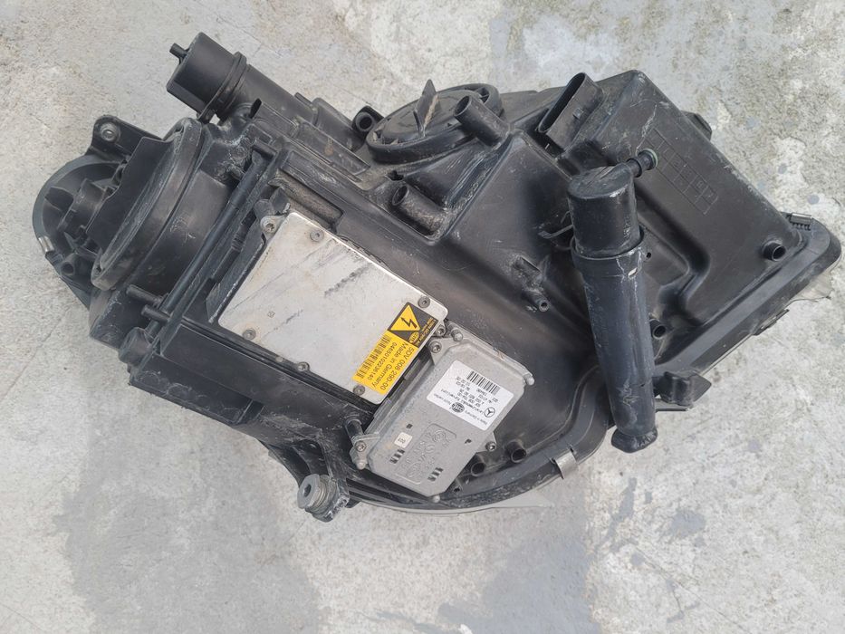 Mercedes Cls w219 Bi Xenon Farove,Мерцедес CLS Би Ксенон Фар,Фарове